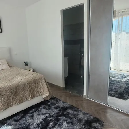 Privatunterkunft La Douce Escapade Cavillargues